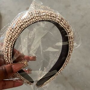 Elegant Crystal Embellished Headband